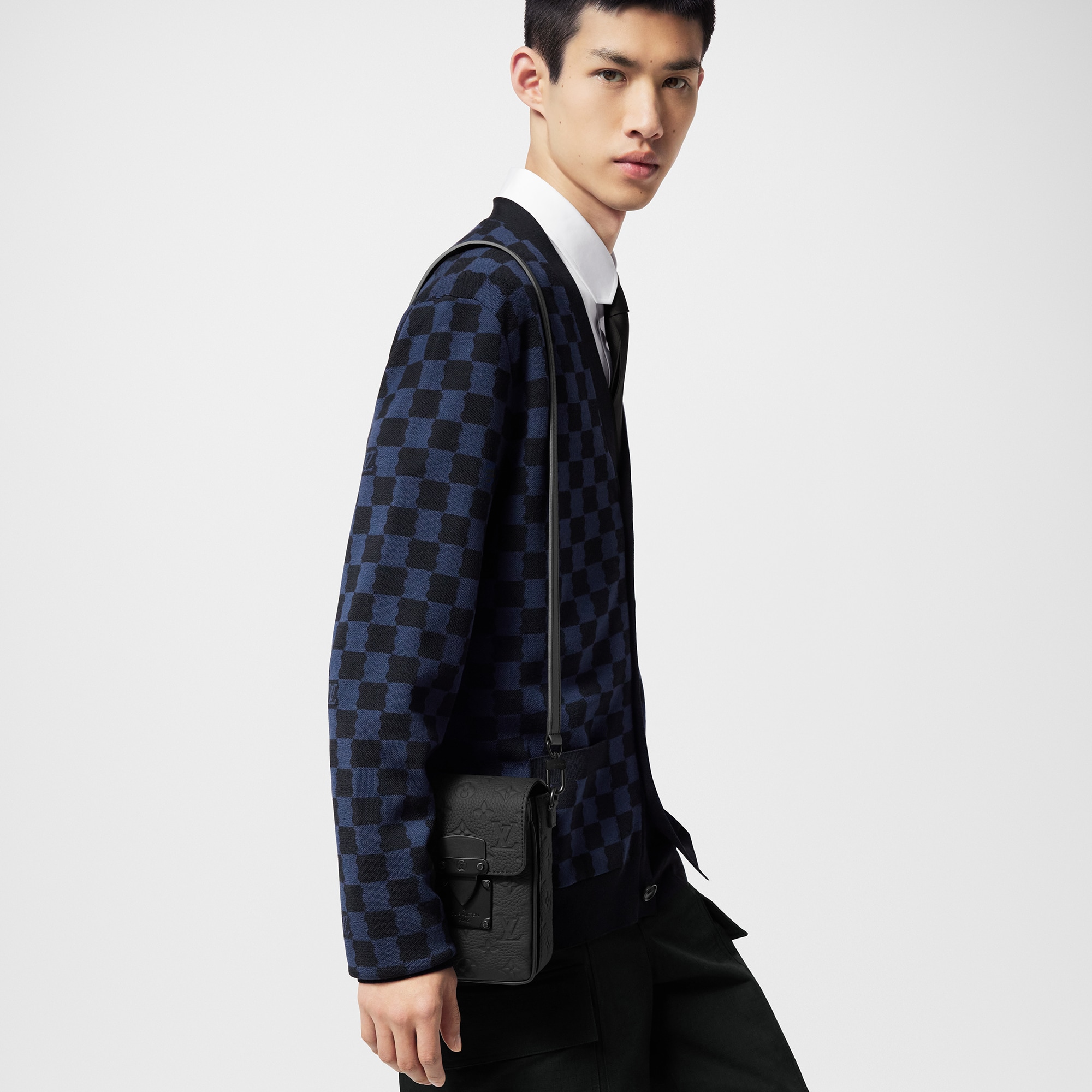 S-Lock Vertical wearable wallet Monogram Taurillon Leather - Men